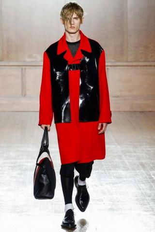 Alexander McQueen / - 2015